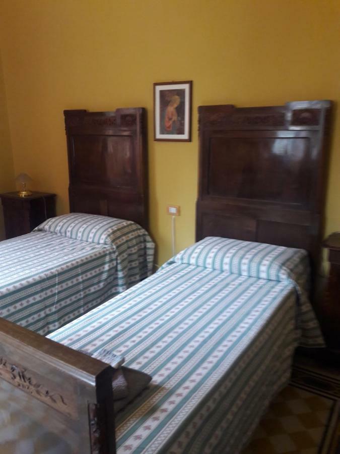 Apartamento Casa Franca Pettenasco Habitación foto